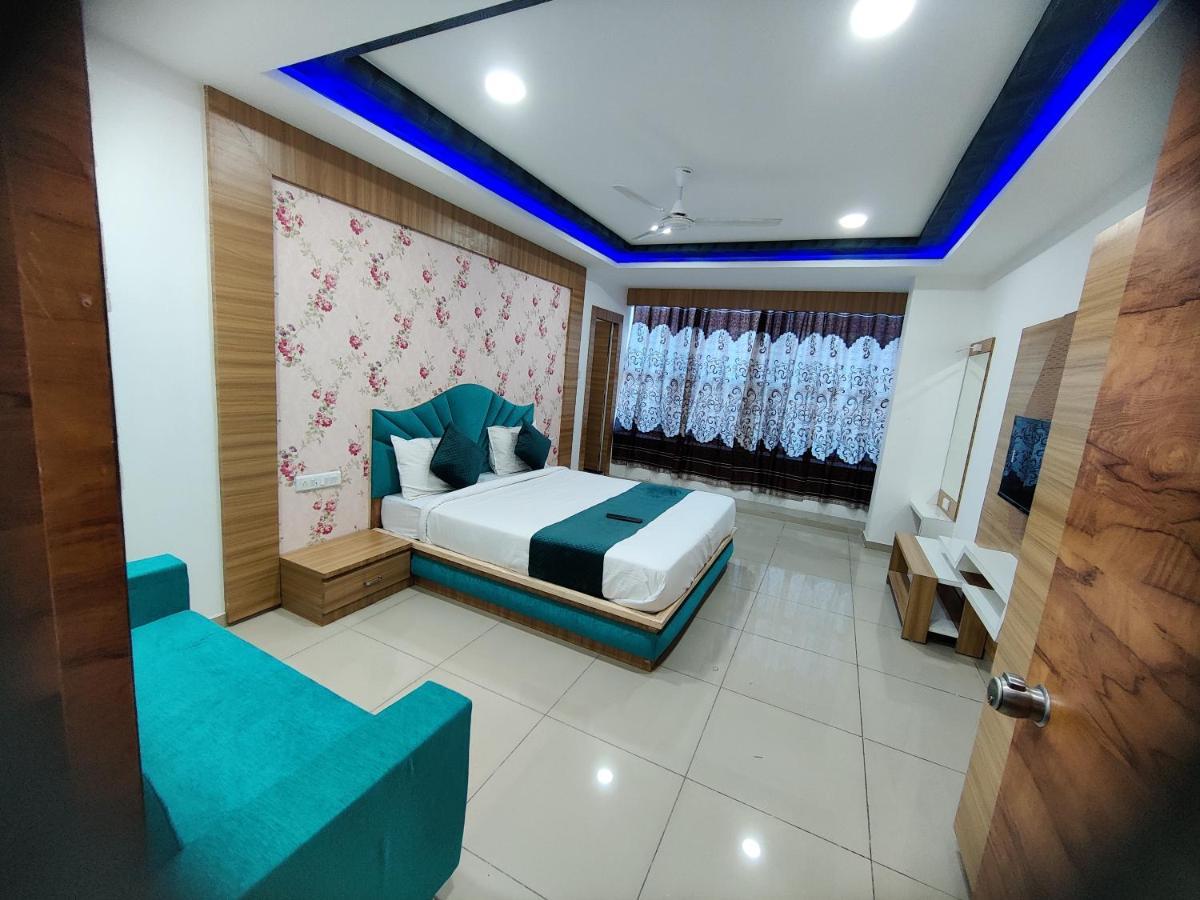 Ānand Hotel Rudra Palace מראה חיצוני תמונה