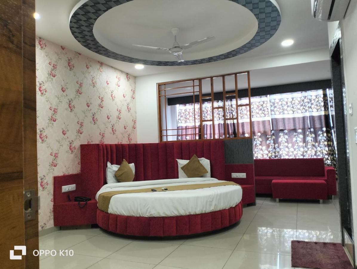 Ānand Hotel Rudra Palace מראה חיצוני תמונה