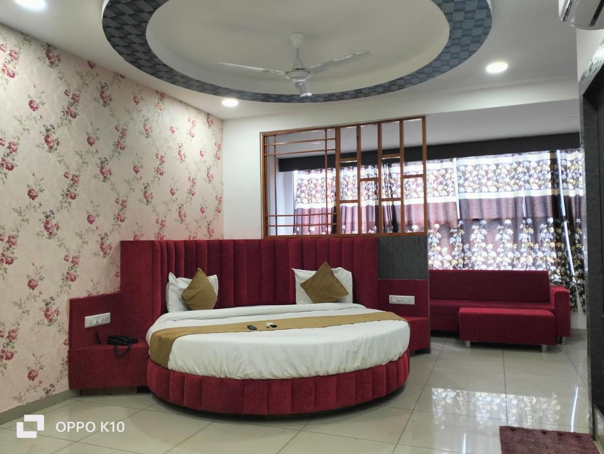 Ānand Hotel Rudra Palace מראה חיצוני תמונה